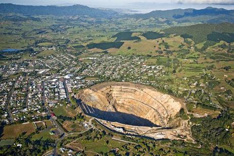 Protest halts Newmont Gold work in NZ