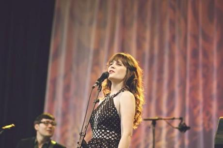 IMG 8742 620x413 SHE & HIM, CAMERA OBSCURA PLAYED CENTRAL PARK ON SATURDAY NIGHT [PHOTOS]
