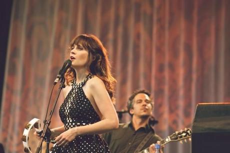 IMG 8692 620x413 SHE & HIM, CAMERA OBSCURA PLAYED CENTRAL PARK ON SATURDAY NIGHT [PHOTOS]