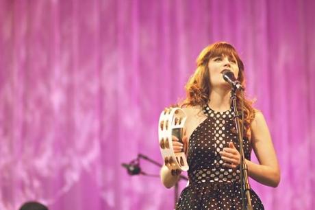 IMG 8786 620x413 SHE & HIM, CAMERA OBSCURA PLAYED CENTRAL PARK ON SATURDAY NIGHT [PHOTOS]