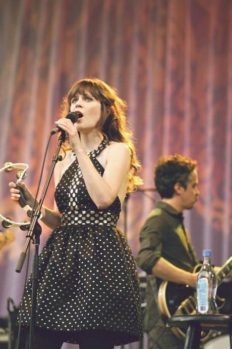 IMG 8701 533x800 SHE & HIM, CAMERA OBSCURA PLAYED CENTRAL PARK ON SATURDAY NIGHT [PHOTOS]