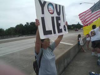 Impeach Obama Overpass Movement spreads across America!