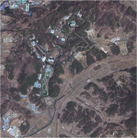 An April 2012 satellite image showing the Ryo'ngso'ng, or Su'ngbo'p, Residential Compound in the northern outskirts of Pyongyang.  This is one of the 10 major VIP compounds inhabited by members of the Kim Family, including late leader Kim Jong Il and his son Kim Jong Un and other DPRK elites (Photo: Digital Globe).