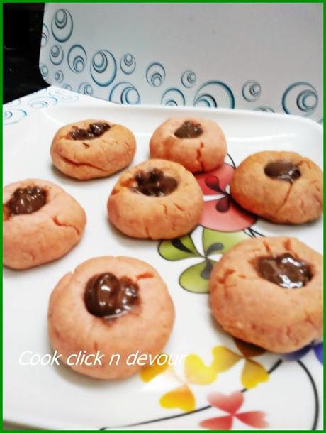 Strawberry nutella thumbprint cookies-HBC-June