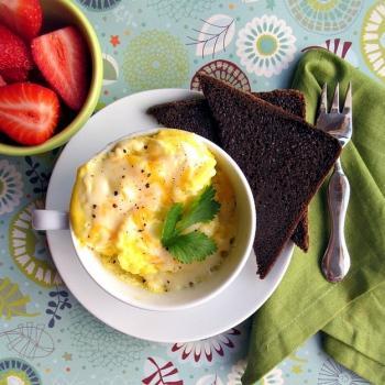 2-Minute Microwaved Egg, for those rushed mornings: http://www.buzzfeed.com/arielknutson/easy-ways-to-cooks-eggs-in-a-microwave