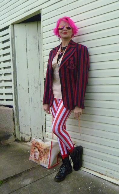 Hi, I'm Candy and I'm a Stripe-aholic Hi, I'm Candy and I'm a Stripe-aholic