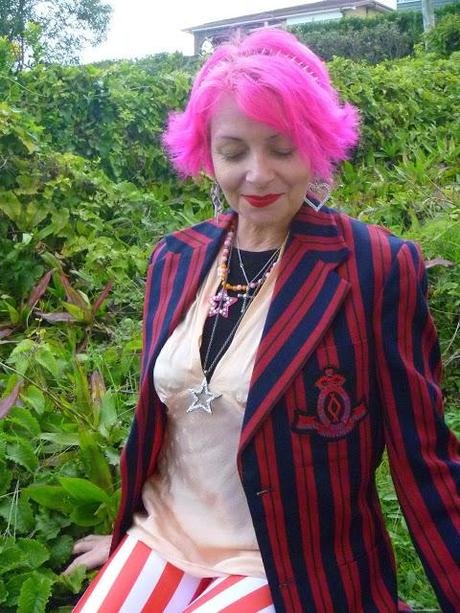Hi, I'm Candy and I'm a Stripe-aholic Hi, I'm Candy and I'm a Stripe-aholic