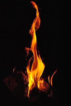 English: A picture of fire