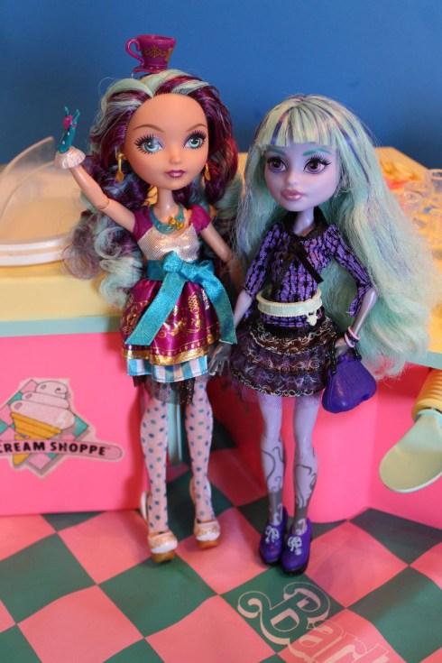 Dolly Review: Ever After High Madeline (Maddie) Hatter - Paperblog