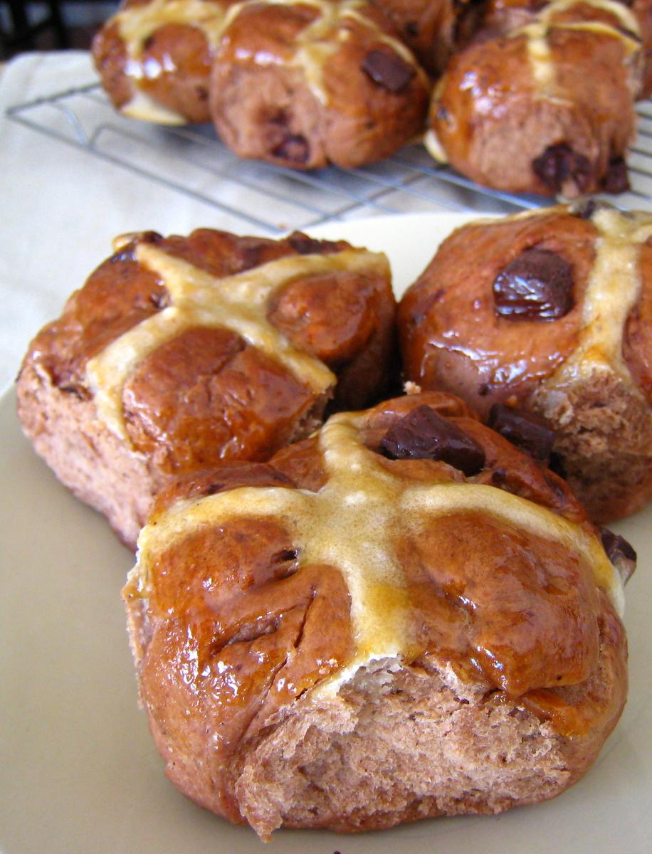 Chocolate Hot Cross Buns