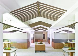 Restaurant Experience Banking by Crea International and DINN