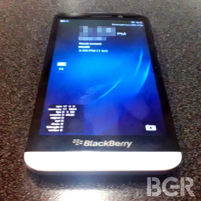 Leaked Images Of BlackBerry A10 Surfaced On The Internet