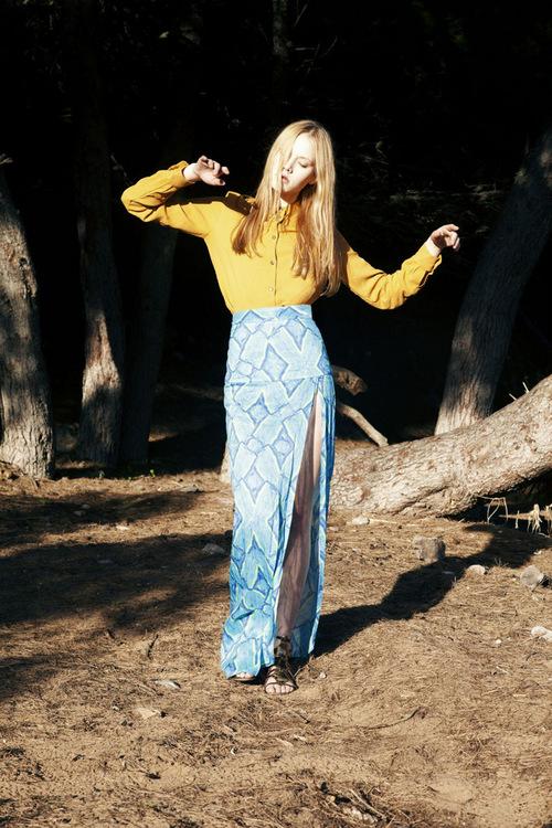 atropolis:

Margarita Pugovka for No Cigar Summer 2013 by Tsasha...