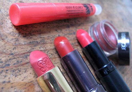 Facegoop's favorite long lasting lipsticks