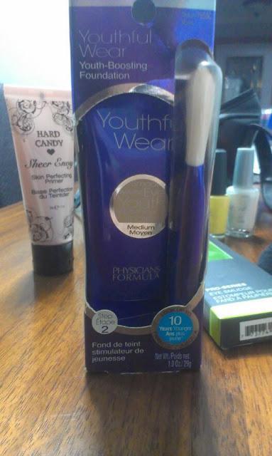 Low priced drugstore makeup Low priced drugstore makeup