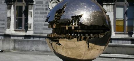 Sphere Within Sphere by Arnaldo Pomodoro in Trinity College Dublin. (Credit: Flickr @ William Murphy http://www.flickr.com/photos/infomatique/)