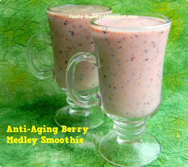 Anti-Aging Berry Medley Smoothie