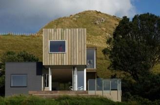 Casa de Playa Otama by David Berridge Architect