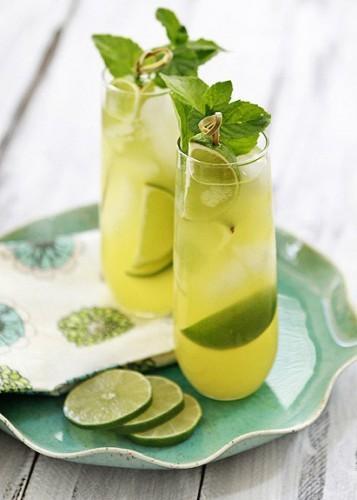 Pineapple Limeade Cooler