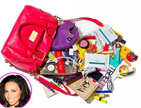 what's in Jurnee Smollett-Bells Purse