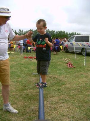 PICT0045 A village show #CountryKids