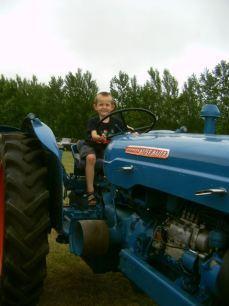 PICT0066 A village show #CountryKids