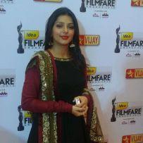 thumbs bhoomika 60th idea filmfare awards south pics photos images stills Celebs At 60th Idea FilmFare Awards   Photos