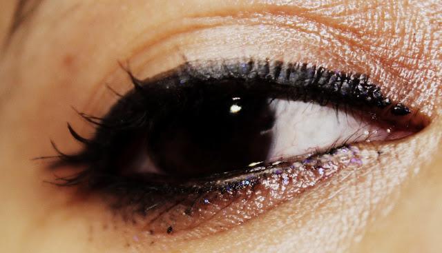  LaSplash Liquid Eyeliner in Eclipse