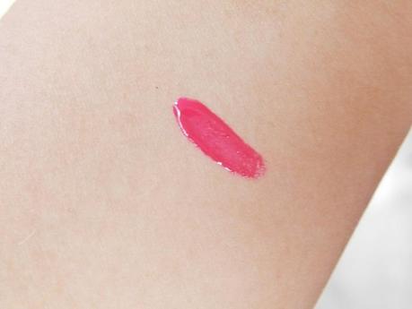 REVIEW | MUA Out There Plumping Lipgloss in Pin up Pink