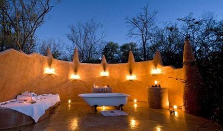 Honeymooning in Africa - Africa Rose Travel