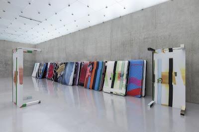 see | art exhibition