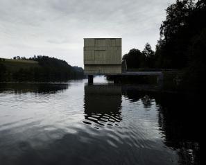 Lake Rotsee Refuge by  AFGH architekten