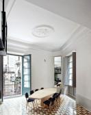 Carrer Avinyo 34 by David Kohn Architects