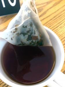 Is it possible to find premium quality tea leaves in a pyramid tea bag?