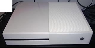 S&S; News: White Xbox One devkit appears online