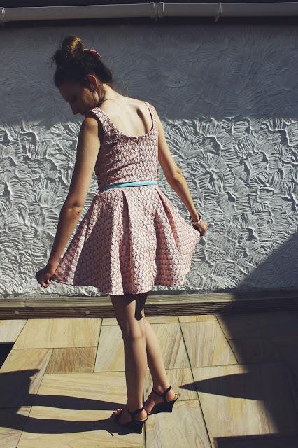 summer, dress, little, mistress, colour, cute, pretty, wedding, guest, outfit, style, fashion, hair bow, messy, bun, hairstyle