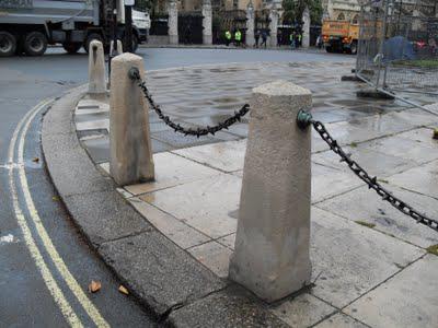 Bollards-with-Chain of Parliament Square...
