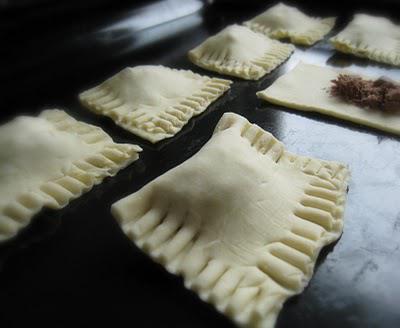 Chocolate Puffs - Tiny Chocolate Bites with Puff Pastry