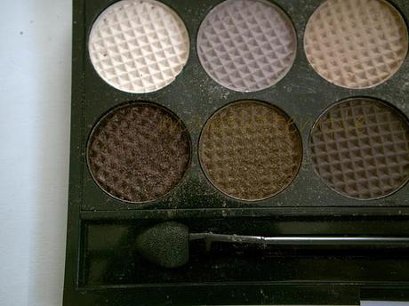 Product Reviews: Eye Shadow Palettes: Sleek: Sleek I Divine Nude Collection Au Naturel Eye Shadow Palette Swatches & Review