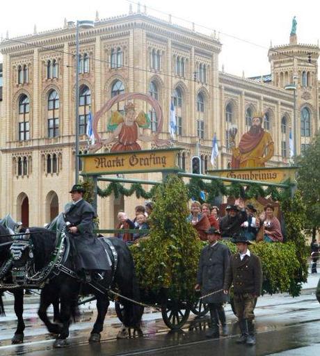 oktoberfest parade float