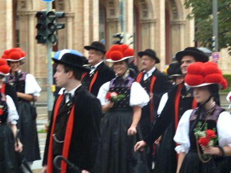 oktoberfest parade costumes 