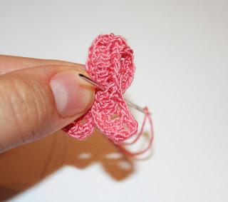 Free Crochet Pattern:  Awareness Ribbon Earrings