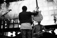 tegan sara009 200x135 FUN. PLAYED PIER 26 WITH TEGAN AND SARA [PHOTOS]