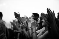 tegan sara003 200x135 FUN. PLAYED PIER 26 WITH TEGAN AND SARA [PHOTOS]