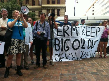 54 Grandparents and Grandchildren Blockade ERM