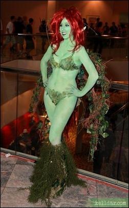 Kelldar as Poison Ivy (Ame-Comi statue version)