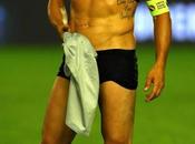 Zlatan Ibrahimovic Dressed Like Chick Under Soccer Jersey Yesterday.