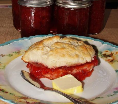 Strawberry Jam and 7 UP Biscuits