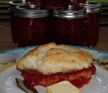 Strawberry Jam and 7 UP Biscuits