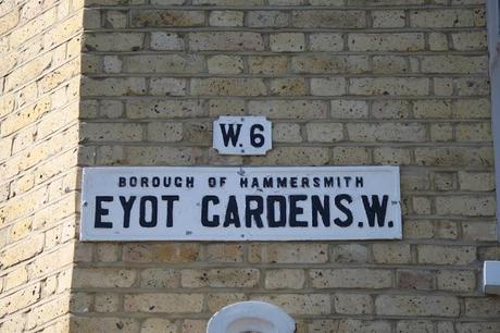 In & Around London… An Infinite Variety of Street Signs 2